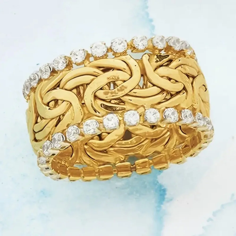 Punk Personality Wrapped Around Irregular Lines Wide Ring for Women Men High Quality 5A Zircon Status Symbol Finger Ring Jewelry