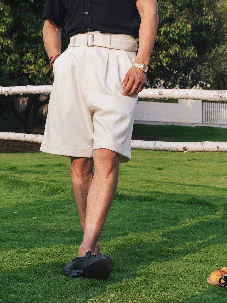 

SOARIN Luxury Italian Style Men's Cotton Business Commuter Straight Leg Five-Quarter Pants with Waist Belt Double Pleat Shorts