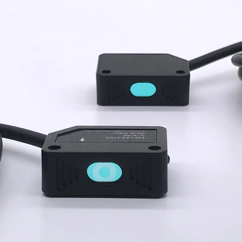 Produktbild von Laser-Durchlichtsensor Infrarot NPN/PNP 12-24V DC – Mit Halterung, 10m Reichweite, IP65, Hell/Dunkel Schaltbar