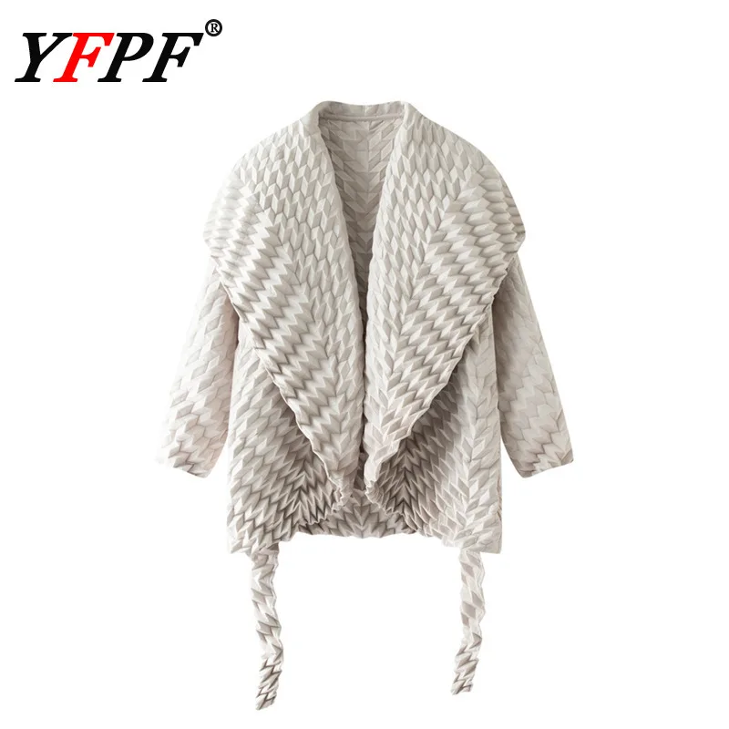 

YFPF Pleated Design Jacket Women Fashion Lapel Collar Long Sleeve Solid Color Belt Waist Streetwear Coat 2026 Spring New