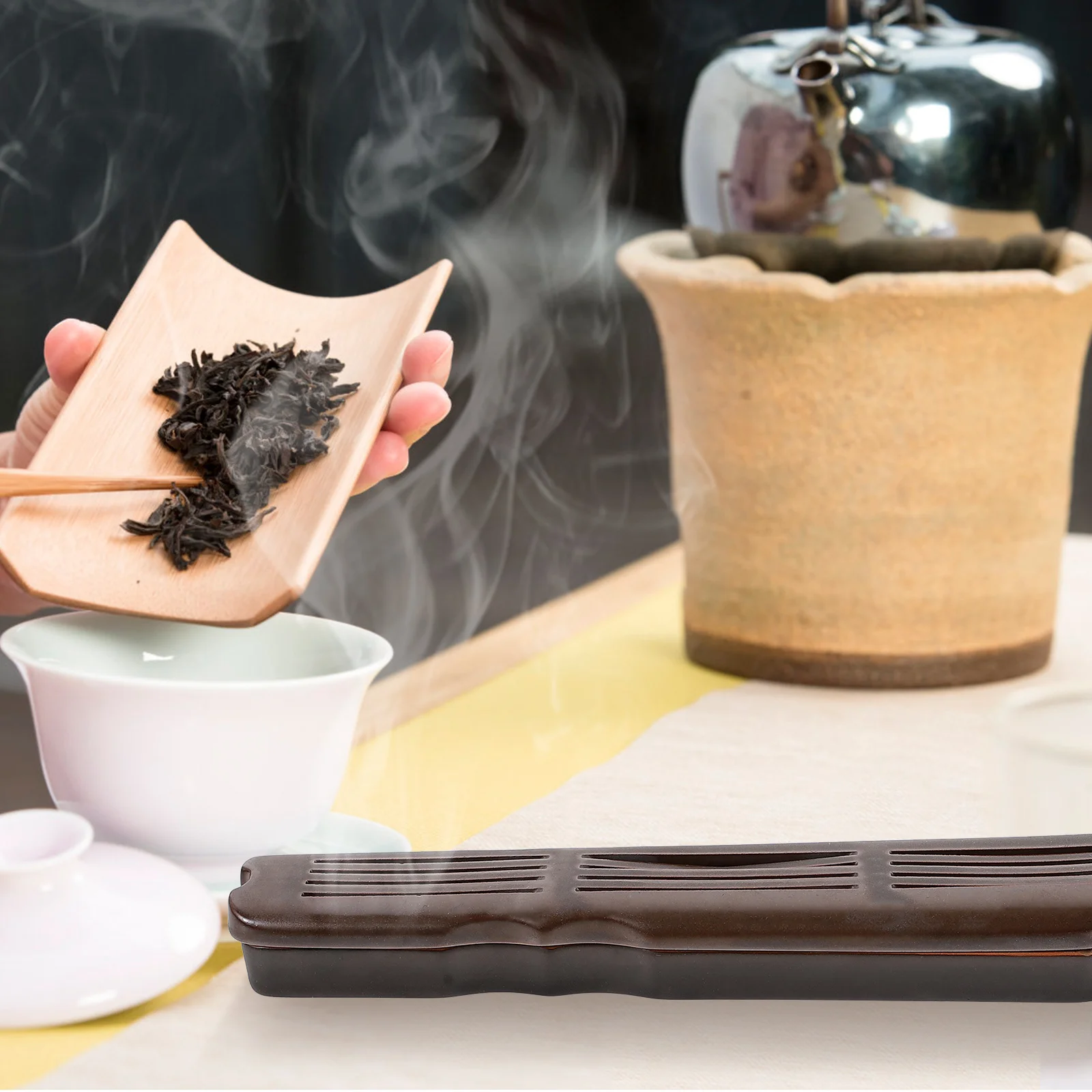 

1Pcs Ceramic Incense Burner Strong Craft Home Decoration Aromatherapy Holder Suitable for Home Office Meditation Yoga