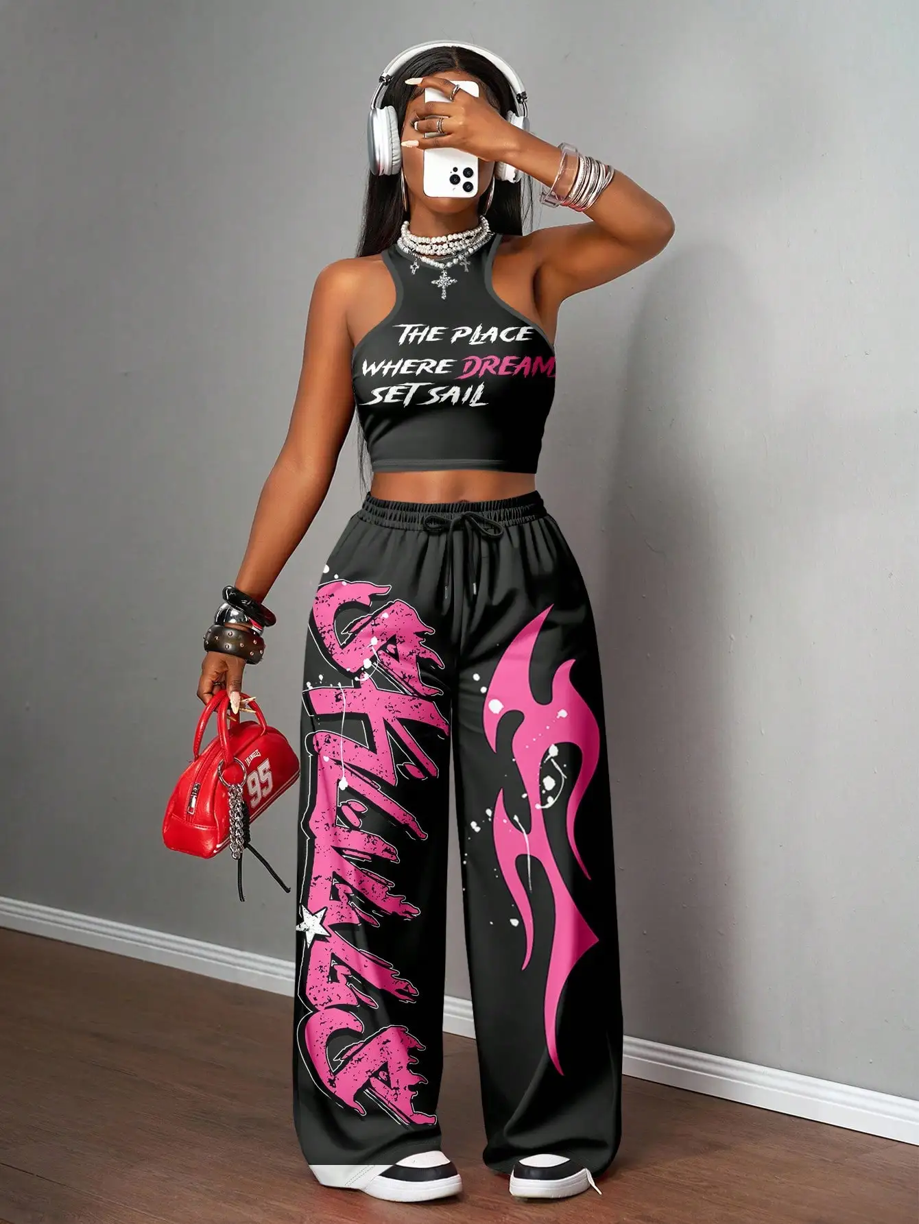 스트리트웨어, Y2K 스타일을 위한 슬로건 그래픽 레이서백 크롭탑 & 와이드 레그 팬츠 세트