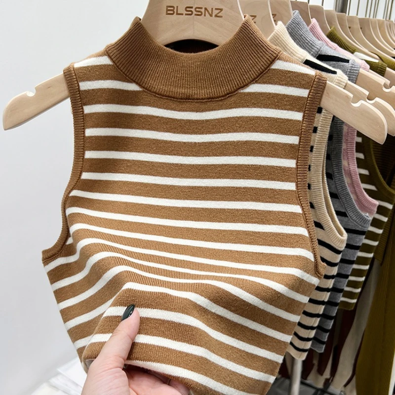 Thumbnail 3 - #17 Latest Sweater Vests Offers