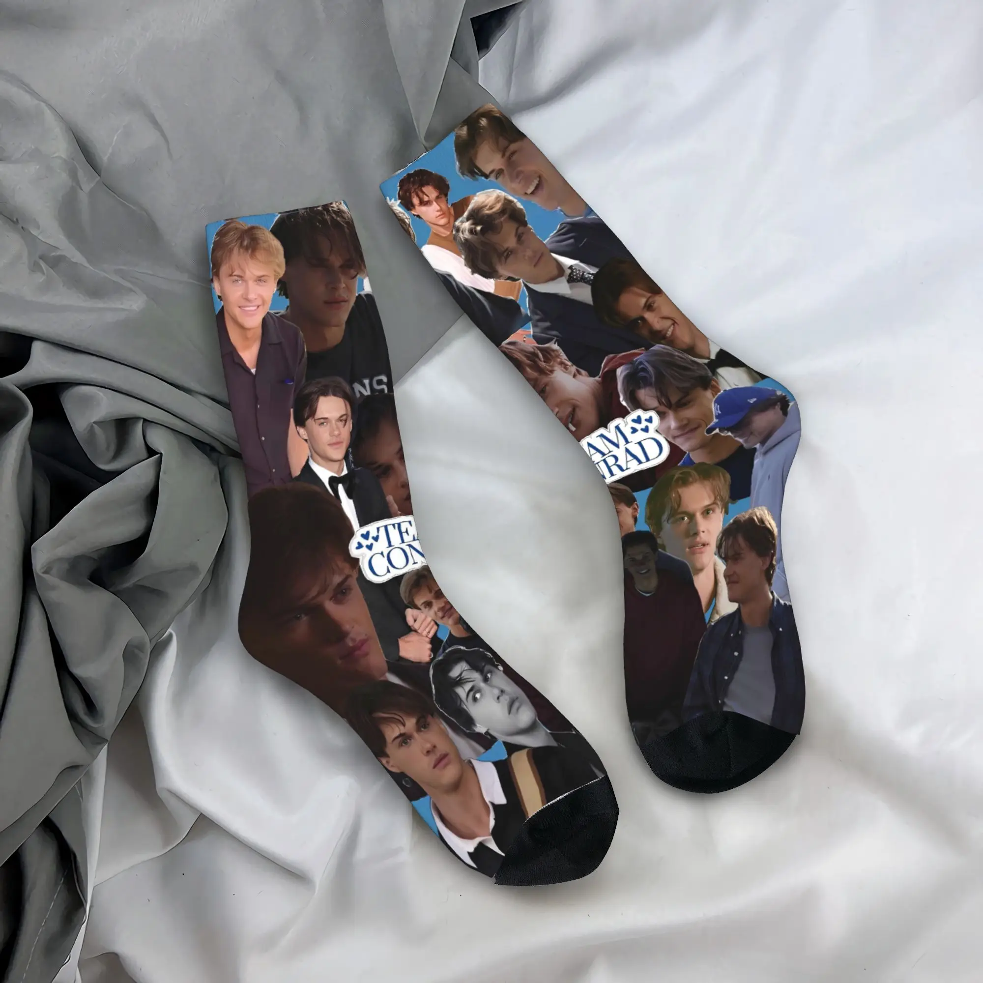 جوارب Cousins Beach Team Conrad The Summer التي تحولت إلى جوارب جميلة للرجال متوسطة النعومة في الهواء الطلق، جوارب رياضية عصرية للربيع مطبوعة