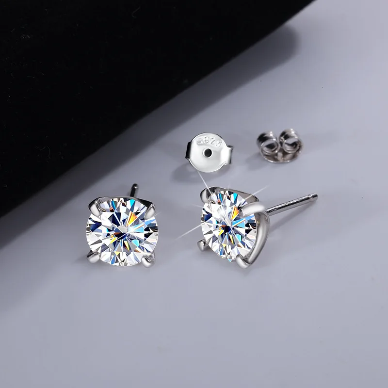 

Высококачественные серебряные серьги-гвоздики с четырьмя зубцами из муассанита, классические женские серьги с муассанитом, модные и простые