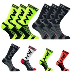 Chaussettes de cyclisme professionnelles respirantes en Marinpour hommes, chaussettes de sport en plein air, chaussettes de course, chaussettes de vélo de montagne, chaussettes de route, tube intermédiaire, 3 paires