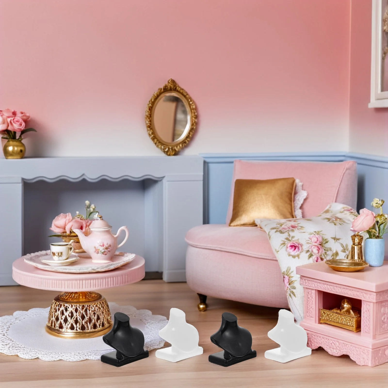 

40 шт., подставка для ювелирных изделий в кукольном домике, миниатюрный держатель для ожерелья, стеллаж для выставки товаров, небольшой органайзер для ювелирных изделий, декоративный аксессуар для детей