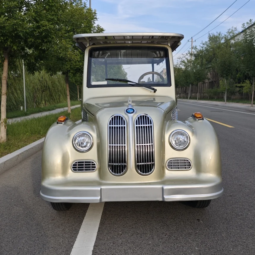 

Deposit/Wholesale Classic Vintage Vehicle Electric Retro Sedan Long Range Car In Parks And Amusement Parks Free Custom Color