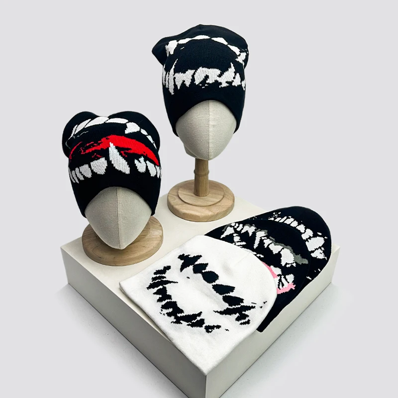 

Autumn and Winter New Unisex Funny Hip Hop American Style Knitted Hats Warm Personal Versatile Beanies Fashion Street Devil ins