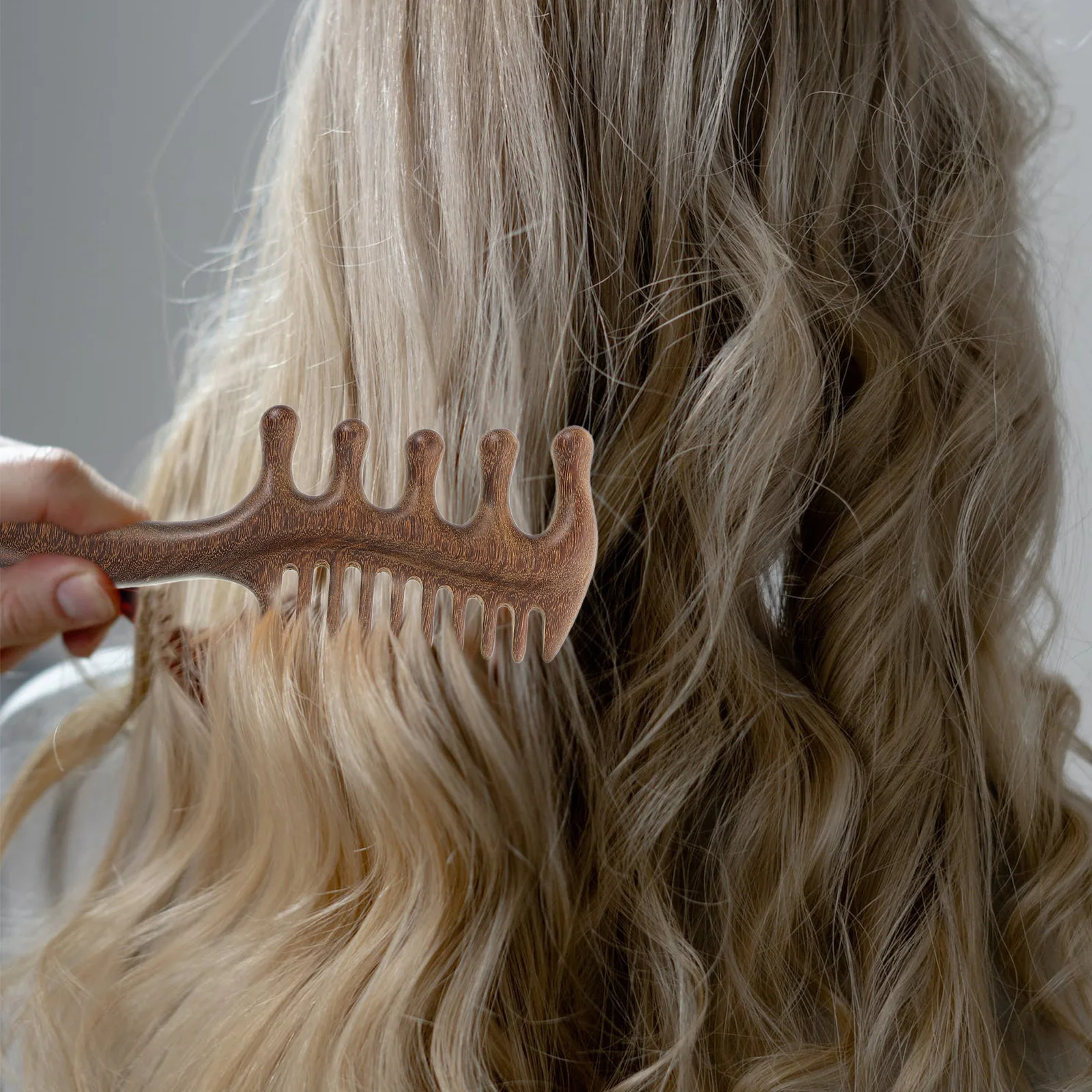 

2 шт. деревянная расческа для массажа кожи головы, инструмент для массажа кожи головы, сандаловое дерево, щетка Гуа Ша с широкими зубьями, расческа для волос с широкими зубьями, массажер для волос