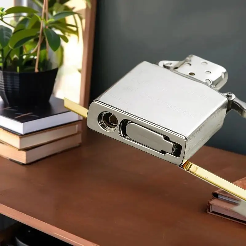 قاعدة قطنية عادية لولاعة الرمز البريدي، معززة بمعدن الختم، تم تعديله لتقليل التطاير. #3