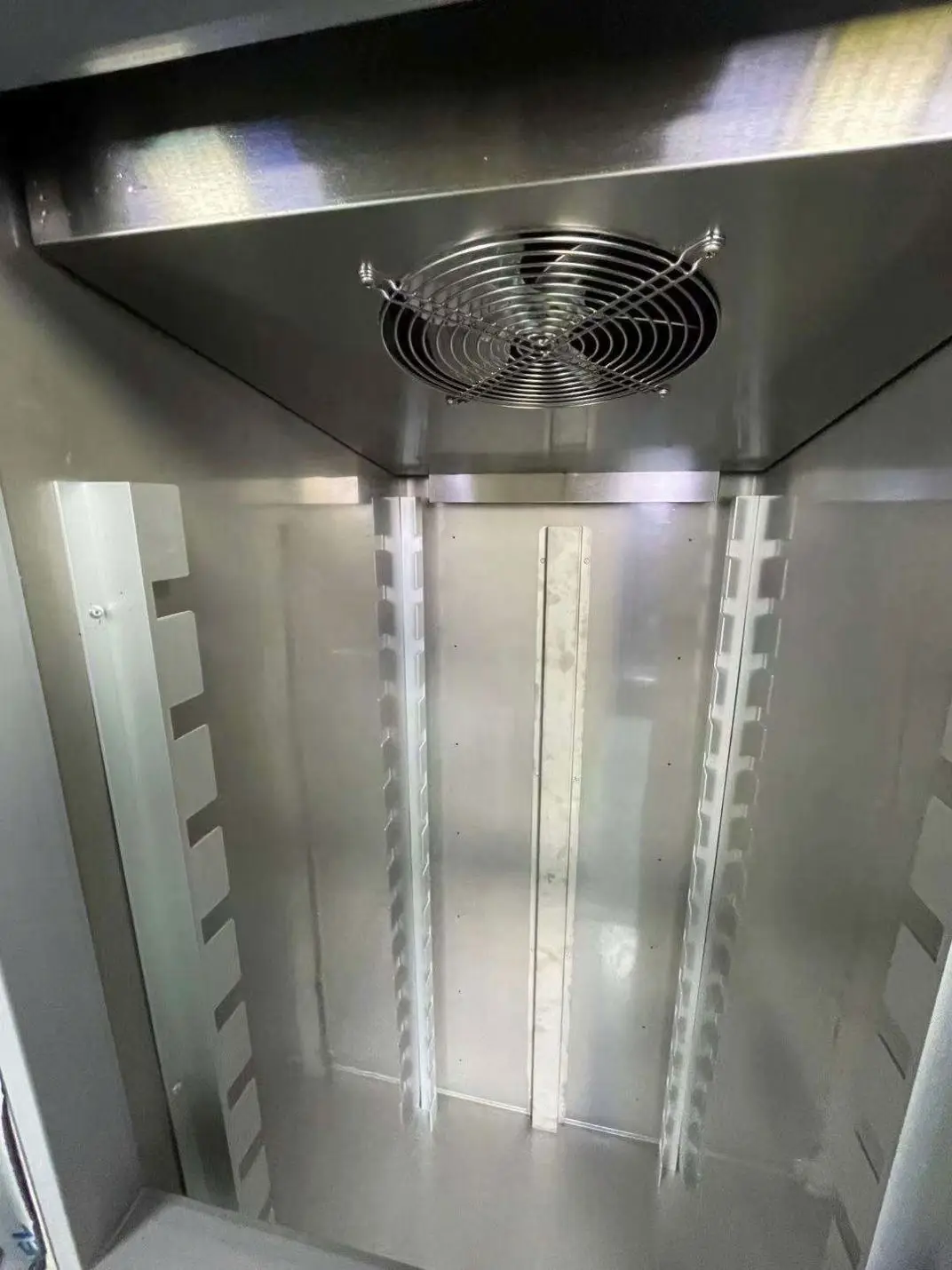 High Quality Commercial Refrigerators Upright Freezer 4 Door 2 Doors Stainless Steel Refrigeration Equipment