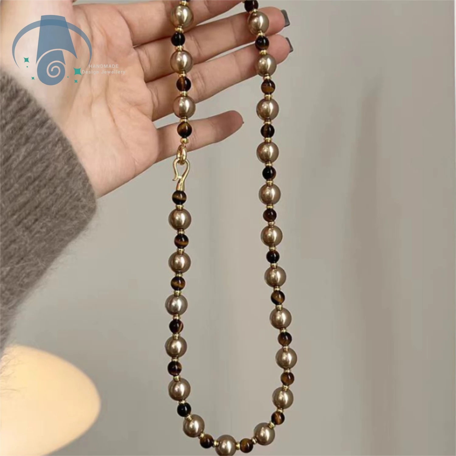 

Новое ожерелье с подвеской в виде тигрового глаза в китайском стиле, роскошное длинное жемчужное ожерелье, минималистичные изящные украшения для повседневной носки