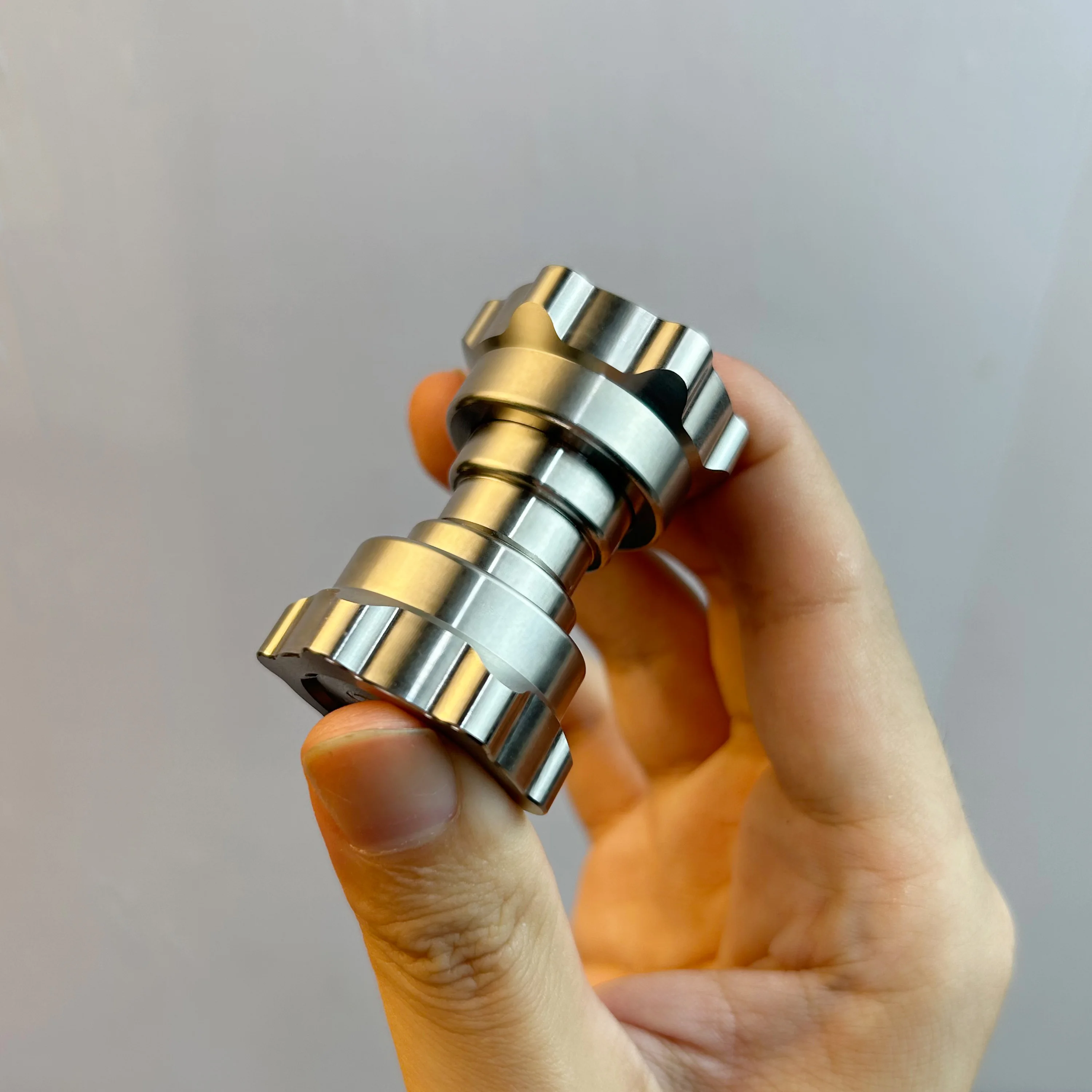 Outil de démontage d'arbre R188 – Fabriqué en acier inoxydable 304, outil d'accessoires de Gyroscope du bout des doigts EDC