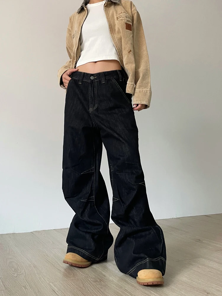 

2024 also has an American style washed design with a sense of drape. Men's and women's high street wide leg loose casual autumn