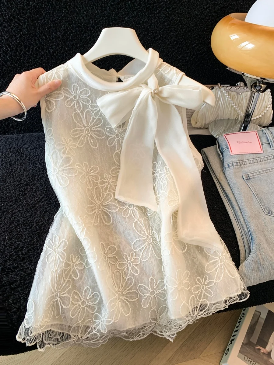 

Gentle Breeze Knot Lace Sleeveless Vest Women Summer Outerwear Mesh Hollow out Hook Flower Hanging Neck Shirt Top