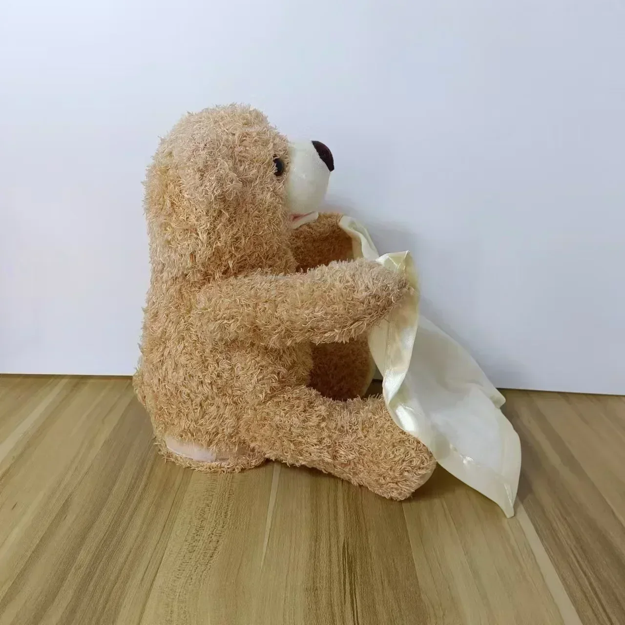 Oso tímido de 33cm, juguete de peluche de búsqueda, Animal de peluche, música parlante, conversación Musical eléctrica, oso Peekaboo, regalo de Navidad para niños y bebés