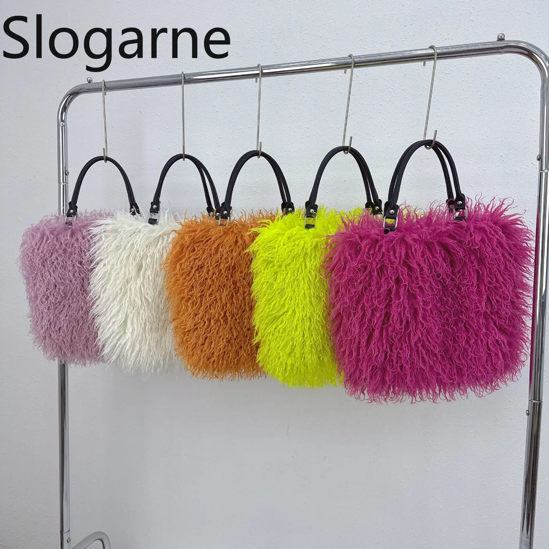 Tas Tangan Bulu Seksi Wanita 2026 Hadiah Tahun Baru Tas Tote Bulu Mongolia Fashion Wanita Tas Selempang Bulu Mewah Musim Dingin