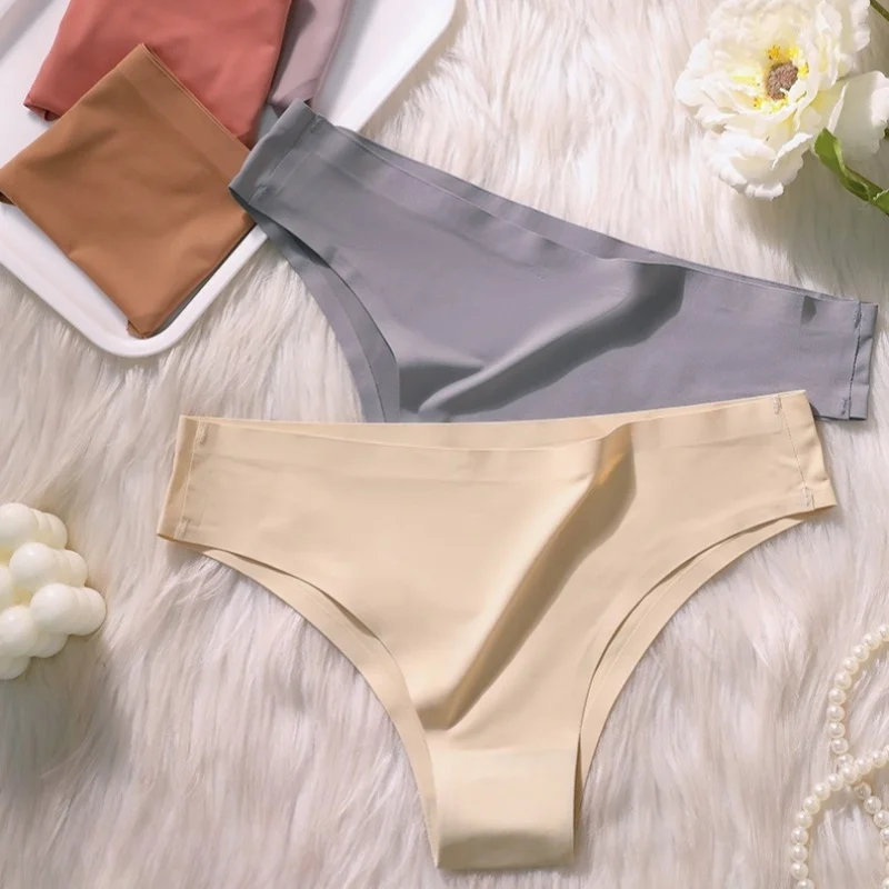 Thumbnail 4 - #14 Best Womens Seamless No-Show Panties to Buy In 2026