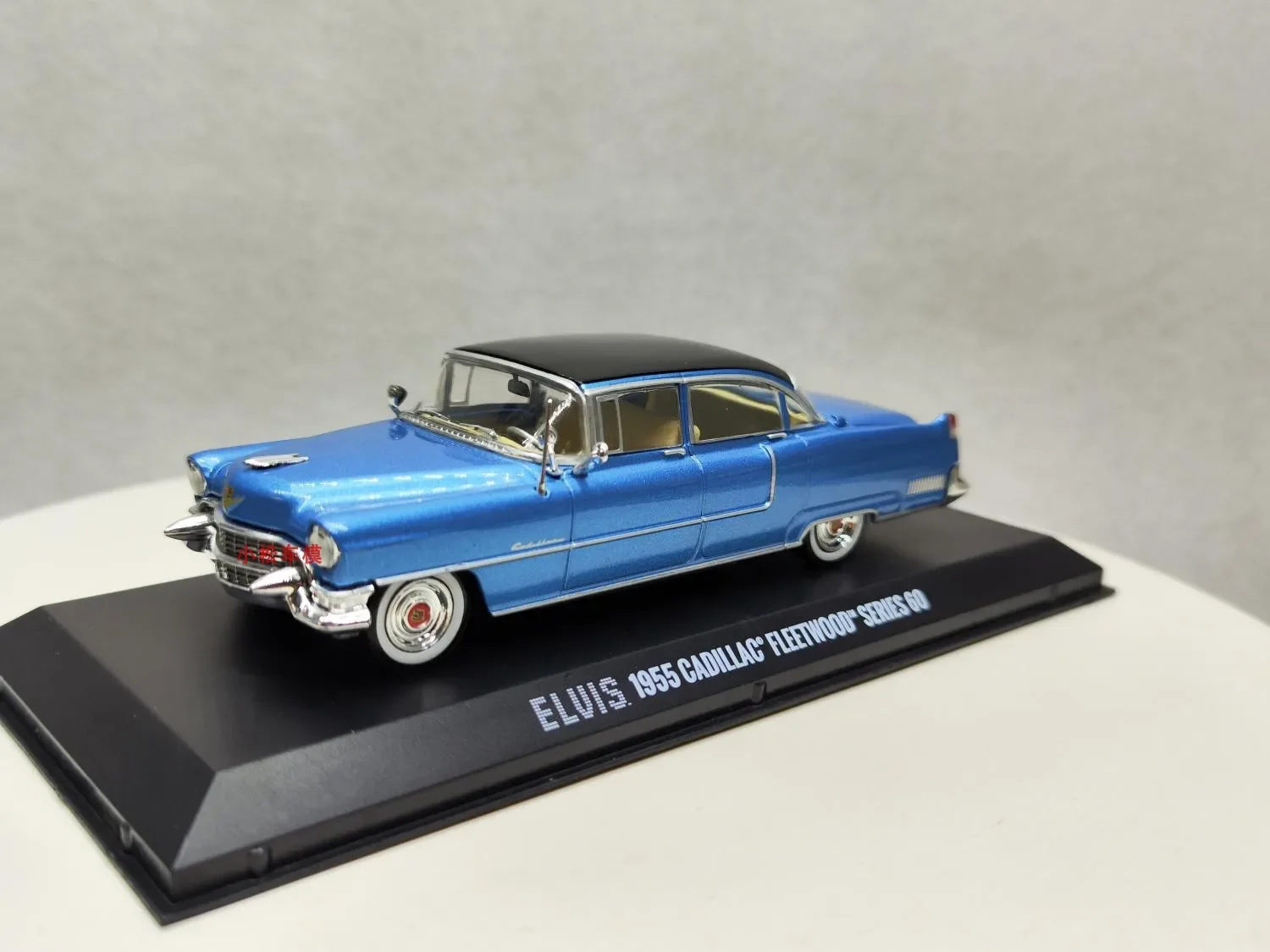 1: 43 1955 Cadillac Fleetwood 60 Elvis Blue  Diecast Metal Alloy Model Car Toys For  Gift Collection