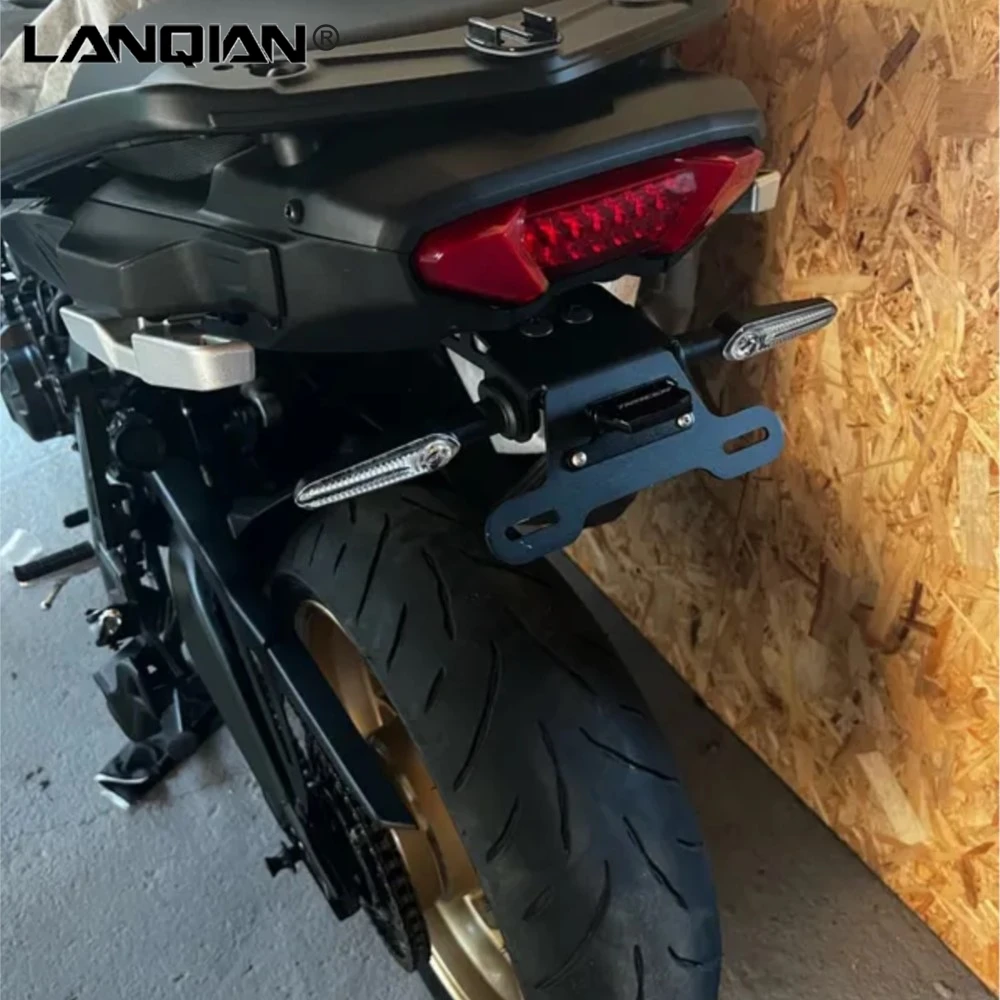 

For Yamaha Tracer 7 / Tracer 7 GT 2021-2024 Tracer 9 700 900/GT Tracer 9 GT+ Led License plate holder and turn signal light set