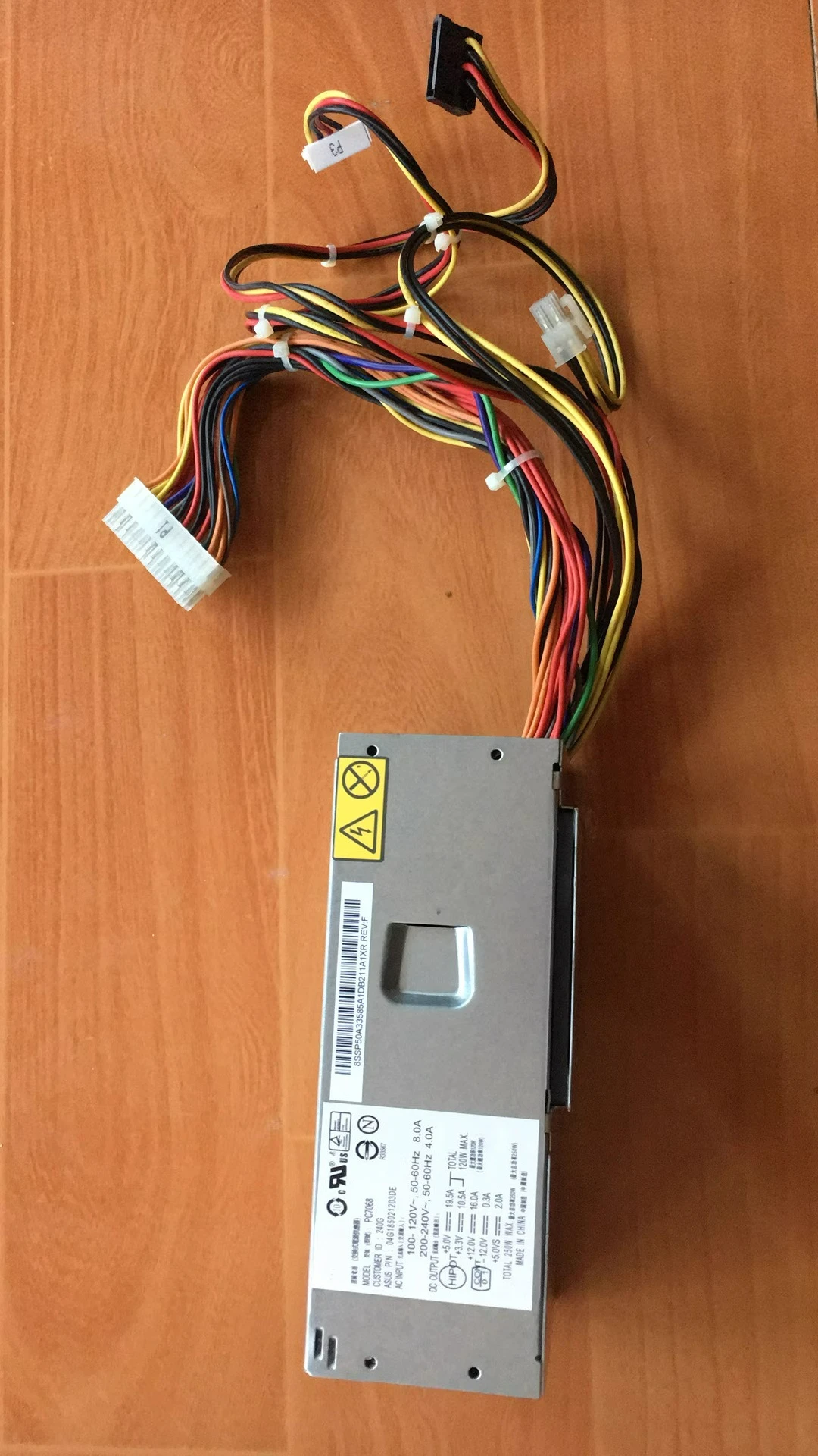 Untuk dell vostro230st 260s 620s achievement 3800 d03d 390dt catu daya desktop