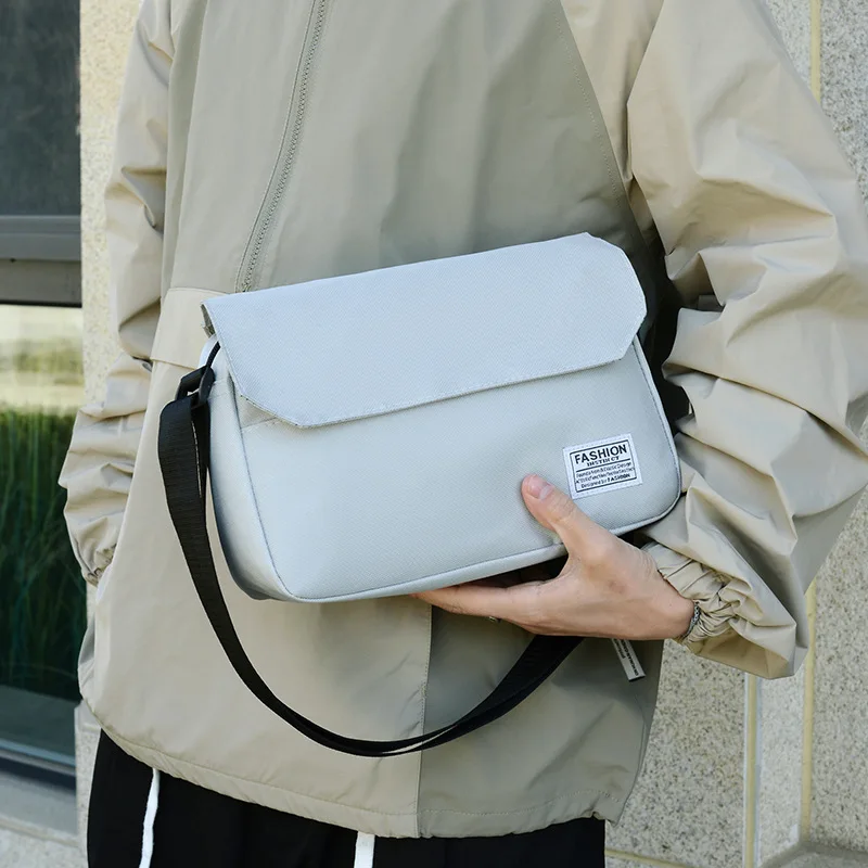 

Новая модная и простая сумка через плечо с универсальной сумкой через плечо большой вместимости для занятий спортом на открытом воздухе, мужская сумка-мессенджер