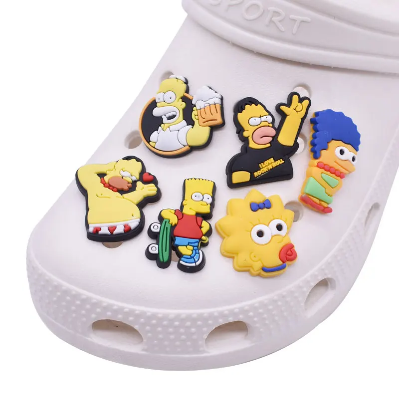 Conjunto de dijes de zapatos de dibujos animados de Los Simpsons, accesorios divertidos de PVC para zapatos, adornos de Crocs, hebilla, regalo