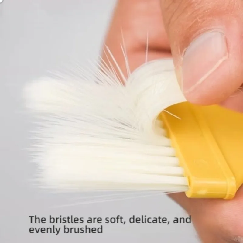 2 Piece Household Grilling Brush Set - alternate angle