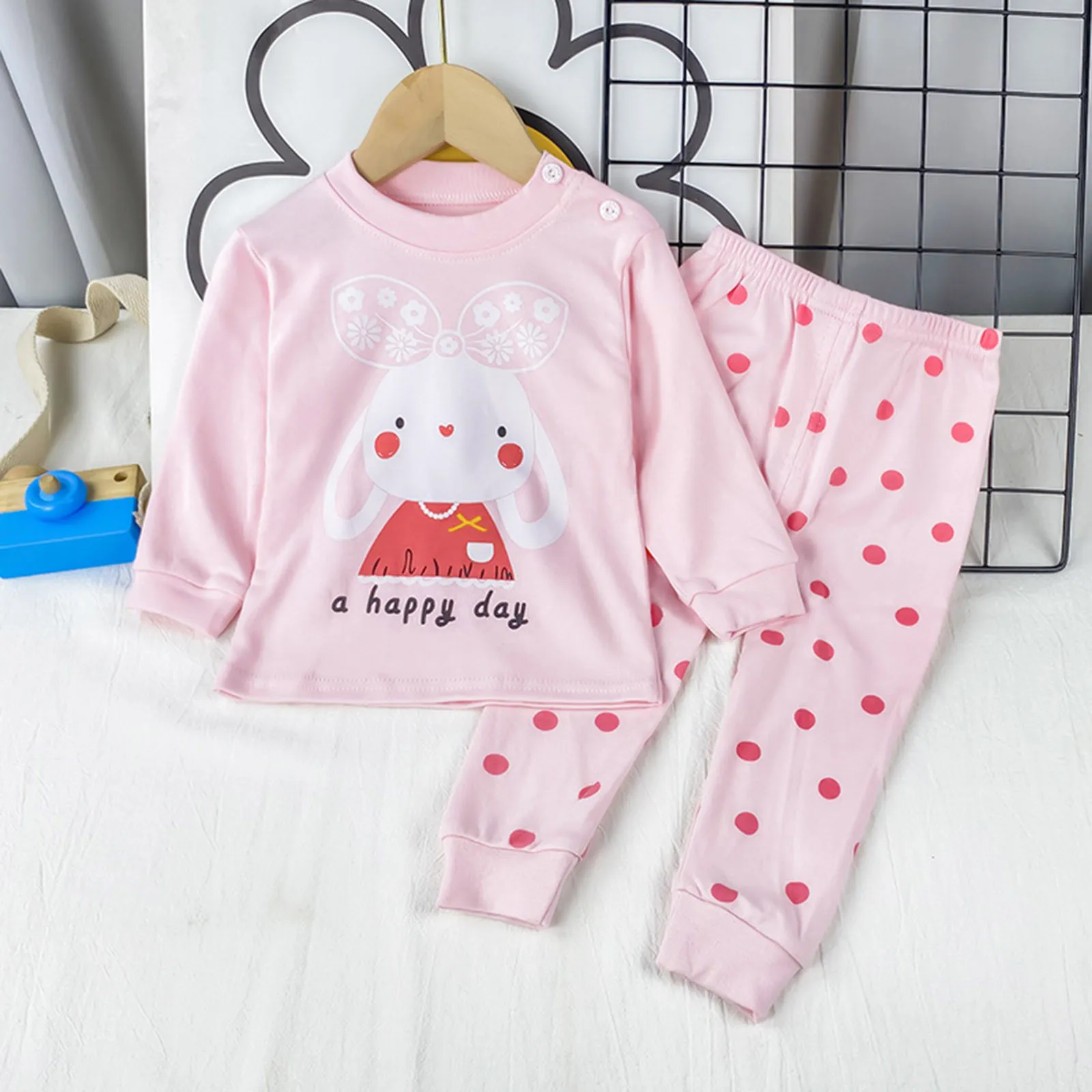 Kids & Toddler Girls Pajamas 2 Piece Pjs Set Sleepwear Styles Rabbit Pattern Print Sleepwear Short sleeve Long Pants Pajama Set