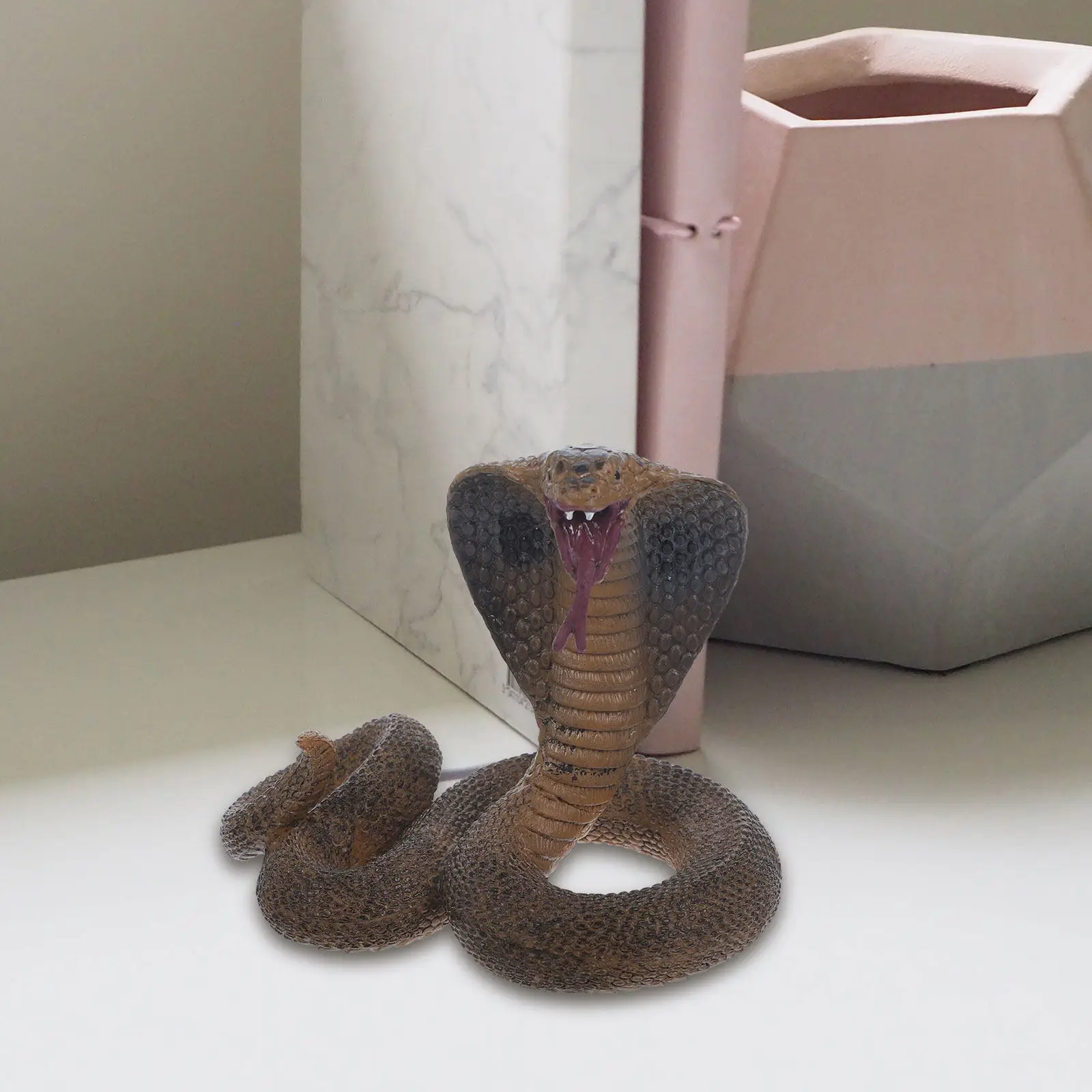 

Simulation Cobra Snake Plastic Figure Kids Cognitive Educational Animal Desktop Decor Reptile Statue Snake Figurines