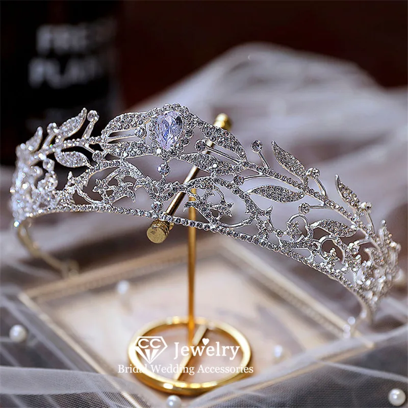 Cc Leaf Shape Tiara…