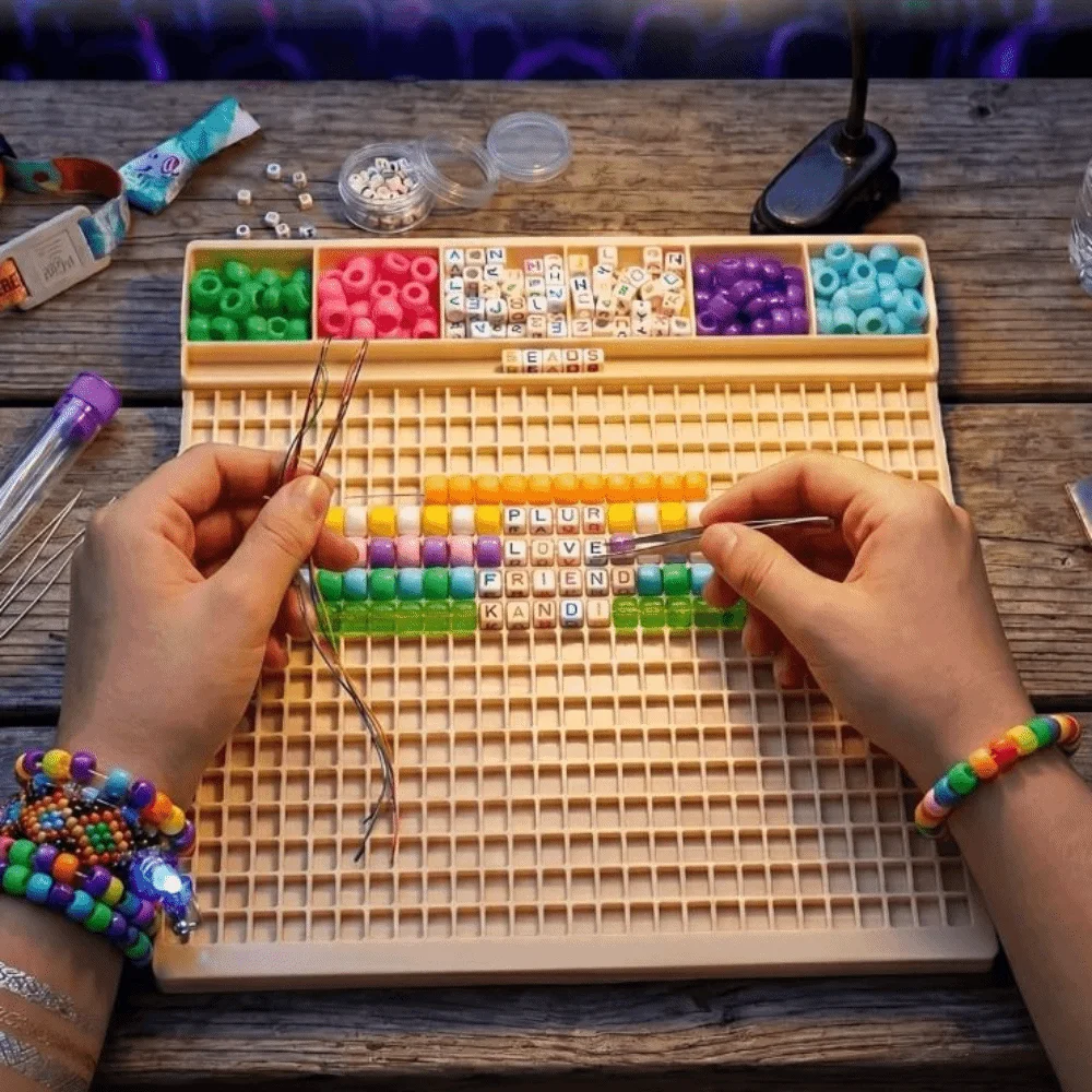 DIY Pony Beads Fast Stringing Tray with 3 Beading Needle&Storage Tube Large Capacity Bead Bracelet Making Board