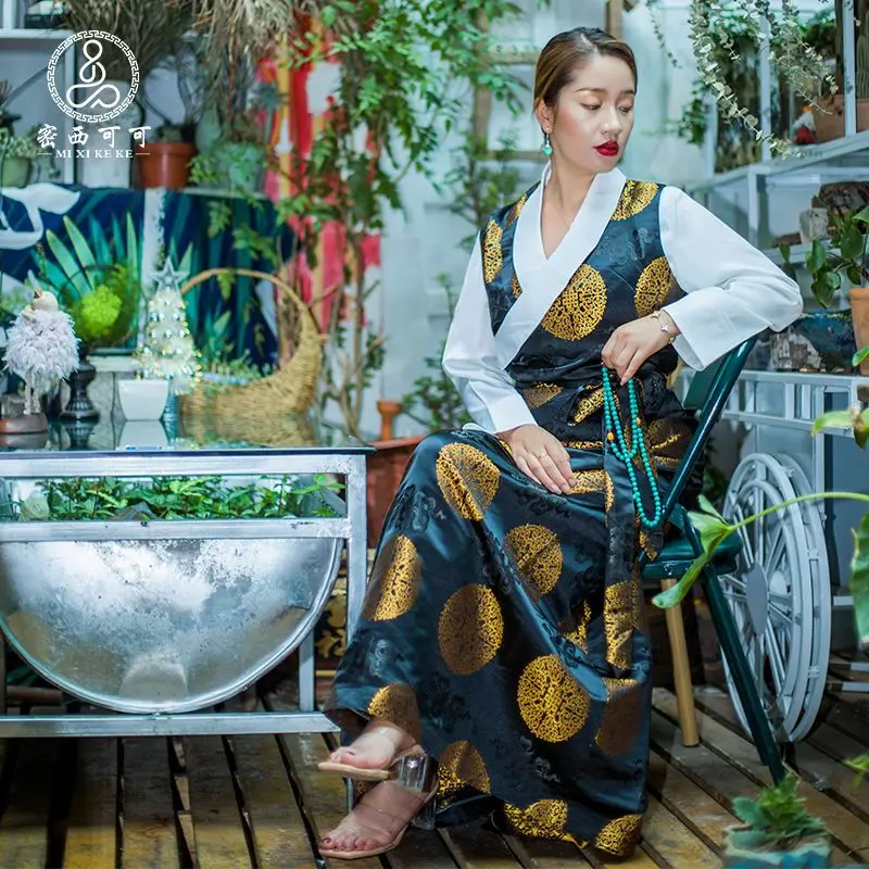 Tibetische Bora Damen Lhasa Kleidung neue zweiteilige tibetische Kleidung