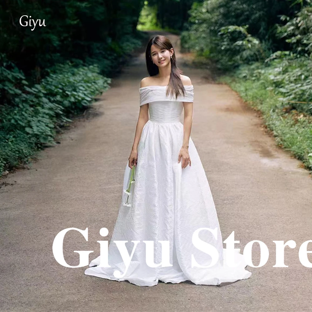 

Giyu 2025 Simple Off Shoulder A Line White Wedding Dresses Off Shoulder Floor Length Bridal Gowns Corset Back Mariage