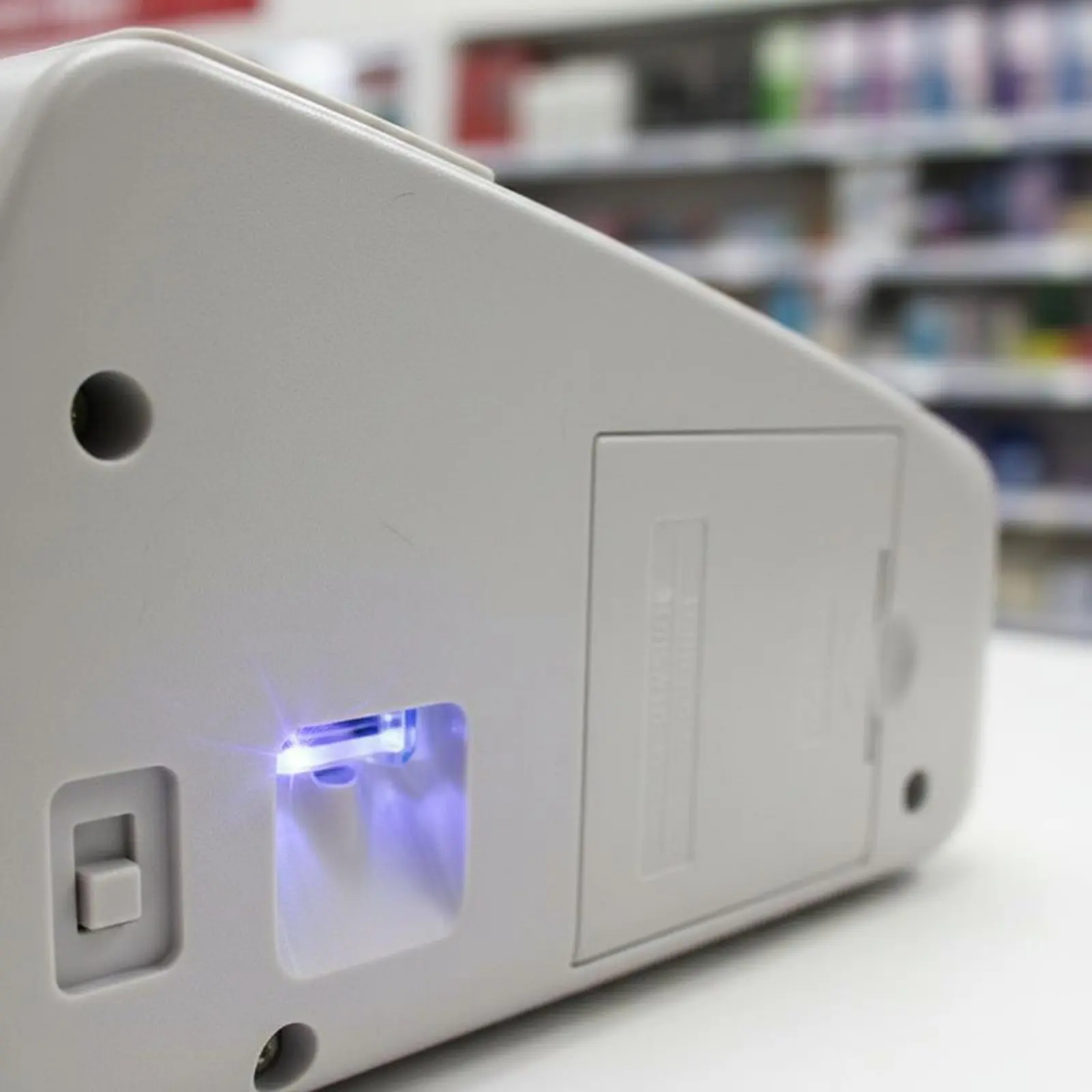 

Portable Currency Counter White Illumination Check Bill Counter Counterfeit Bill Scanner External LED Display for Storage
