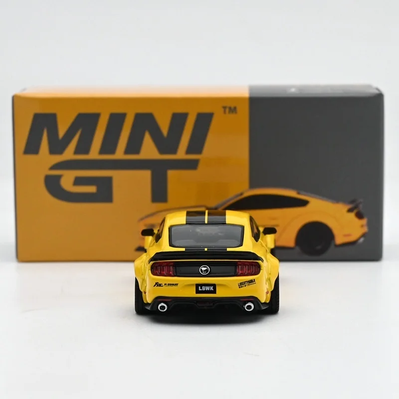MINIGT 1:64 LibertyWalk LBWK MUSTANG Model samochodu z potrójnej stopowej konstrukcji