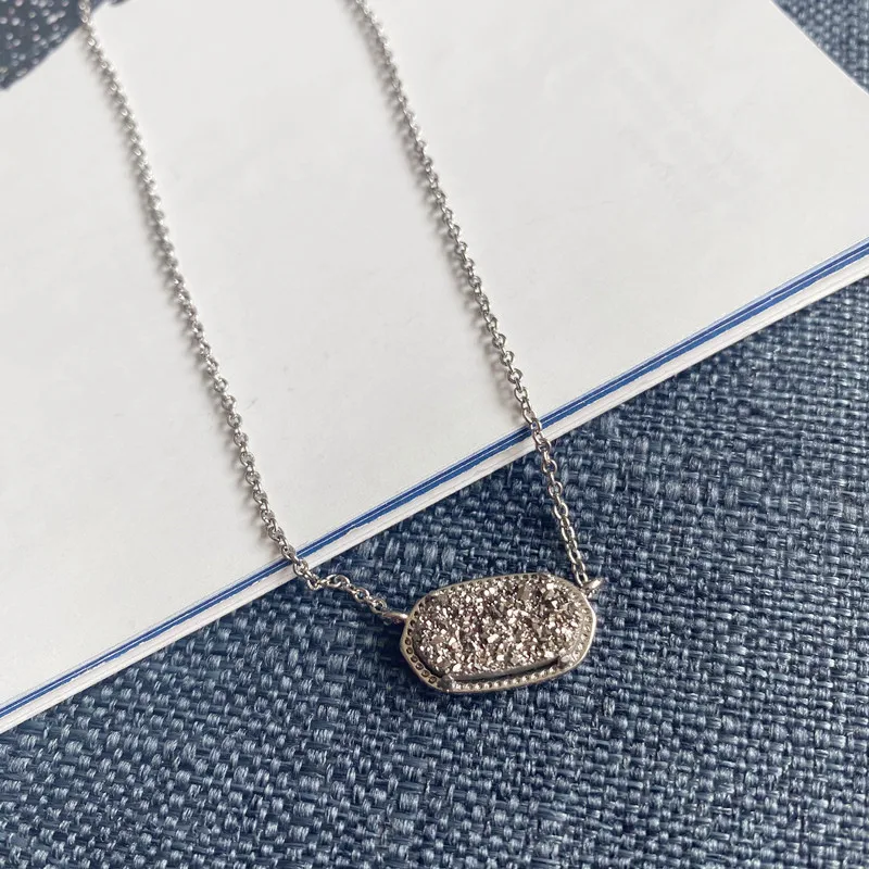 YEEVAA Geometric Natural Agate Grey Drusy Teeth Pendant Necklace for Women, Fashion Jewelry, Unique Gifts