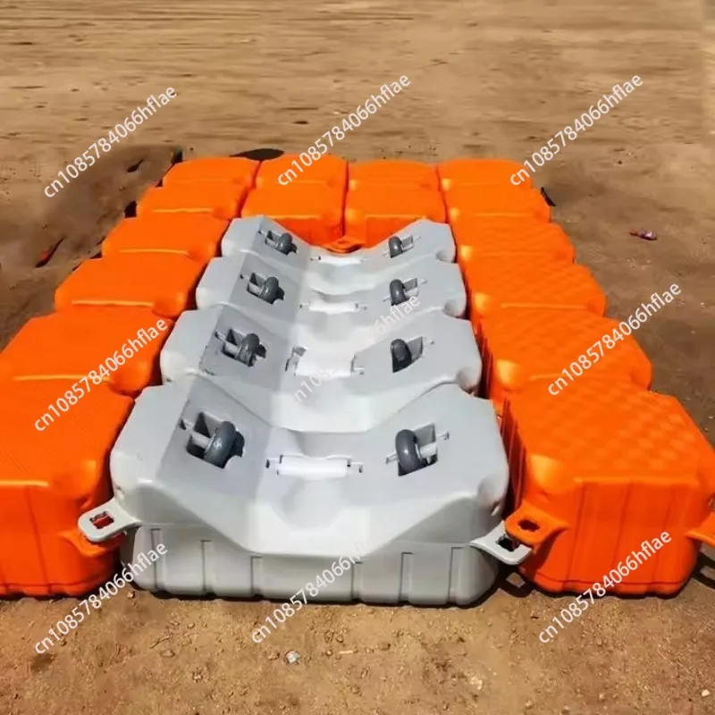 New Product Boat Dock Plastic Floating Jet Ski Belt Roller Grey Floating Bridge Sea Lake Boat Floating Dock Plastic