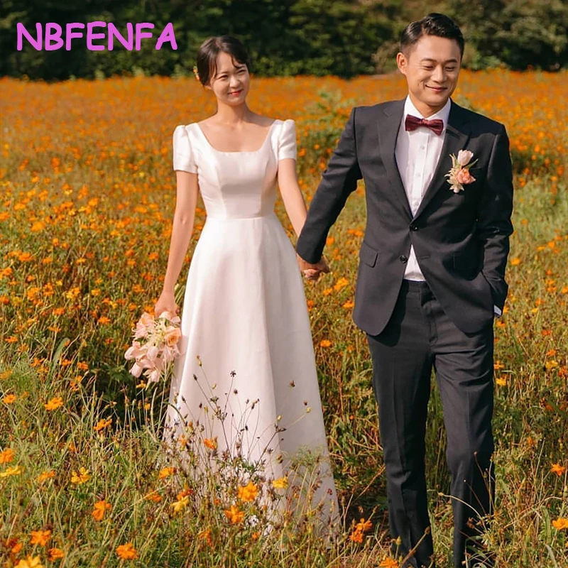 

White Simple Korea Wedding Dresses Short Lantern Sleeves Bridal Gowns Customised Floor Length Satin A Line Bride Evening Dresses