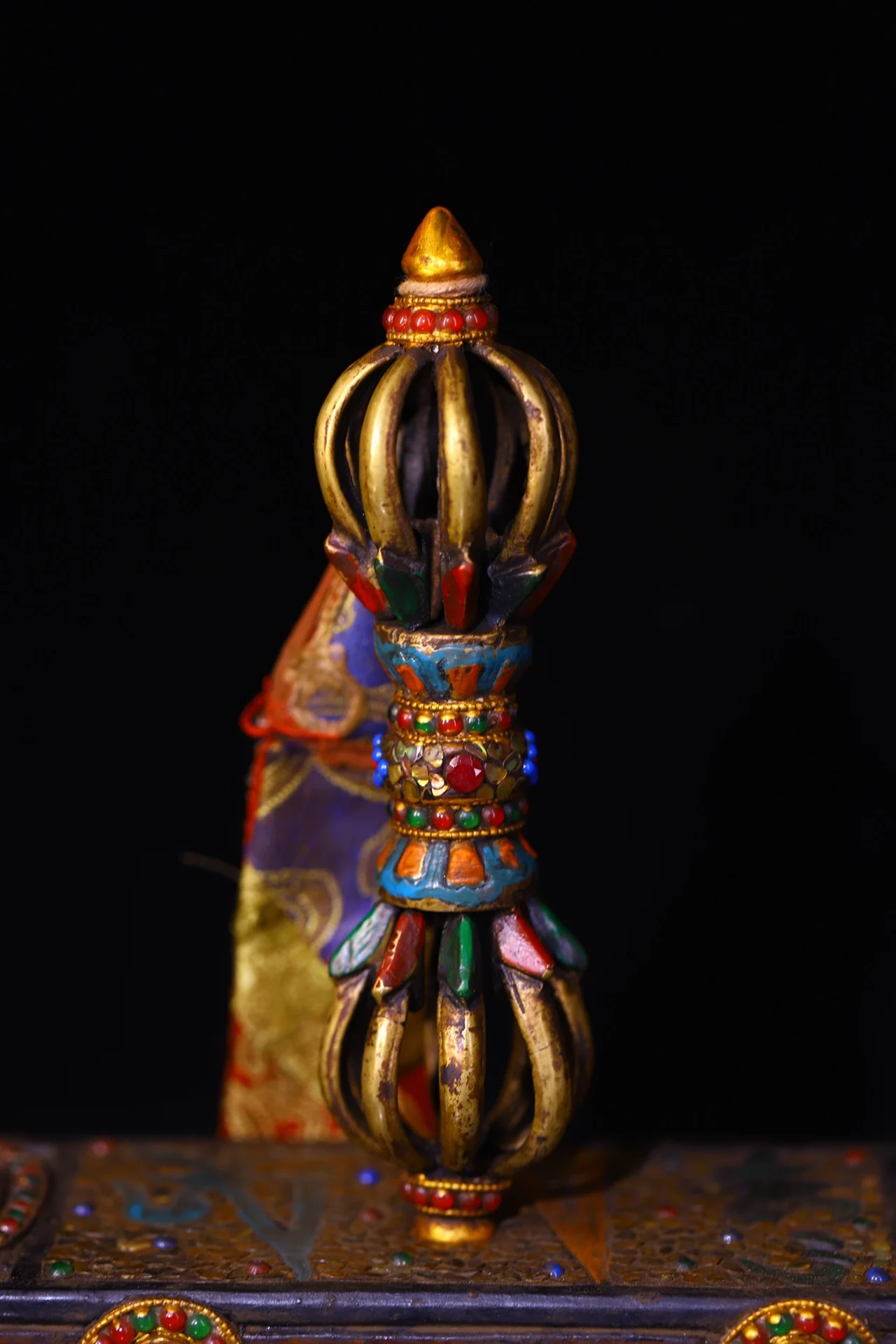 9 "مجموعة معبد التبت القديمة البرونزية رسمت فسيفساء جوهرة gZi الخرز شل فاجرا فوربا علم الصلاة بودي صندوق الجذر قاعة العبادة