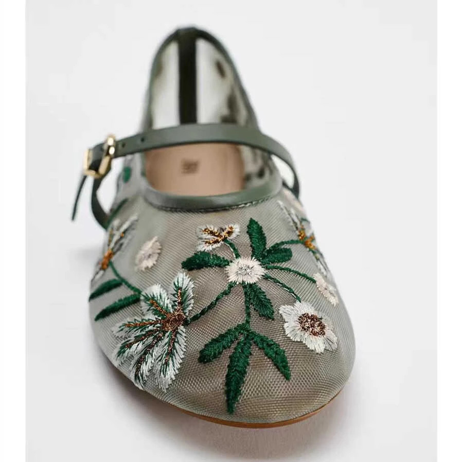 Spring Summer New Women's Flat Ballet oes Embroidered Floral Me Clog Sle Slip-On Casual Faion Footwear image 2