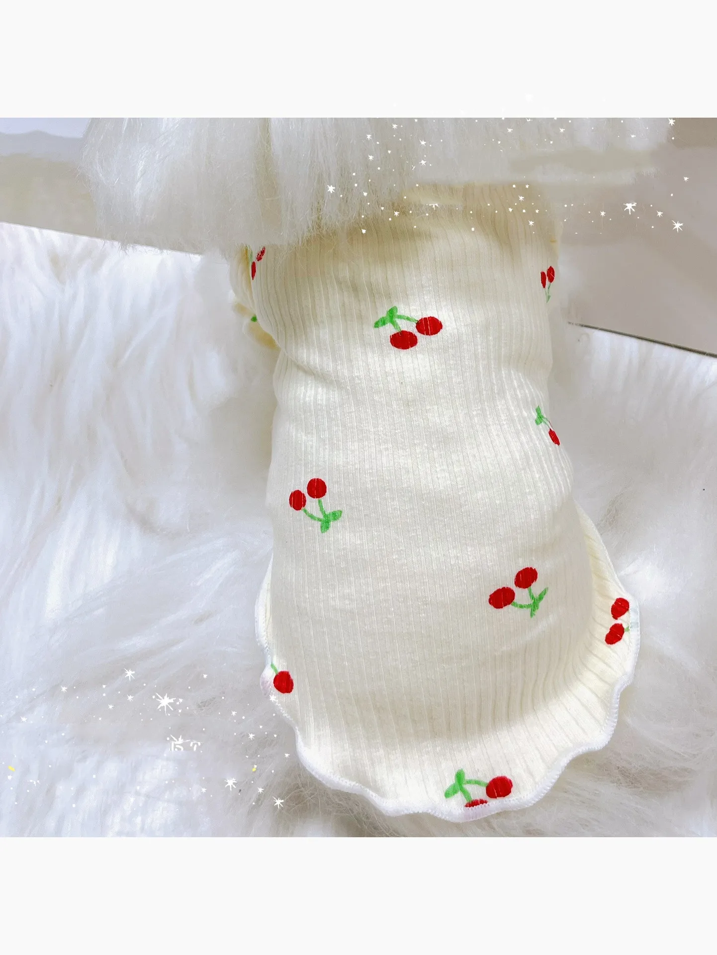 Super Cute Cherry Decoration Stretchy Comfortable Dog Clothes Sweet Pet T-Shirt