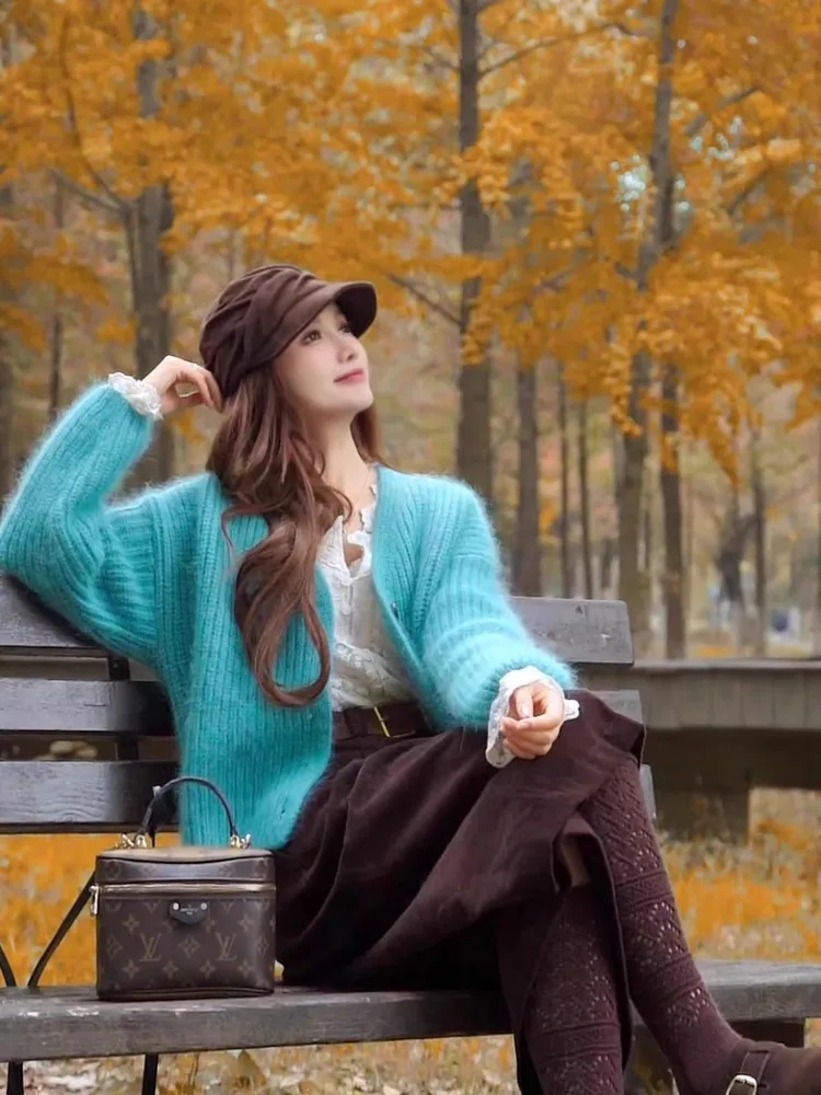 

Unique Blue V-Ne Sweater Women's Soft Cozy Autumn Winter Faion Age-Defng Dopane Aosphere Clothing Casual Loose Fit