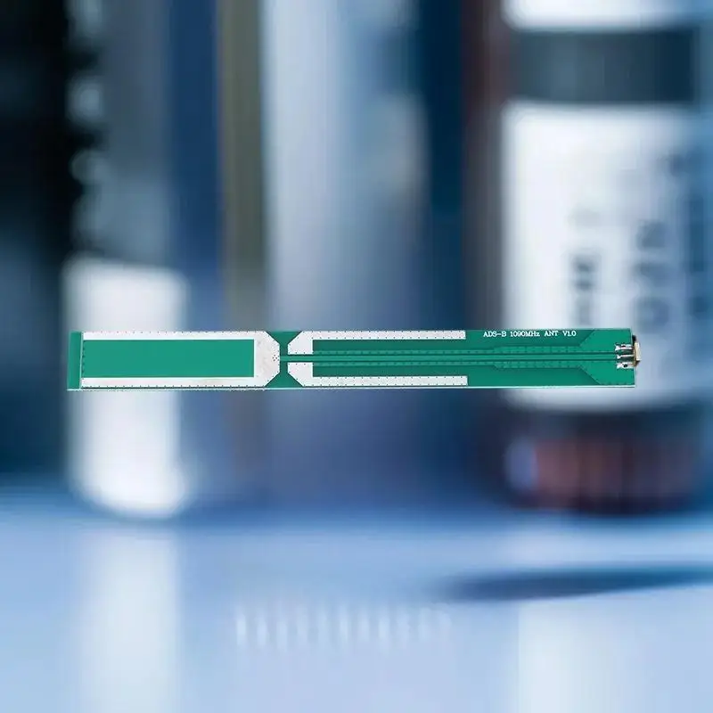 Antena ativa ADS-B 1090MHz, conector SMA aéreo de 2,0dBi, frequência de 1060-1120MHz para experimentos de aviação feitos à casa.