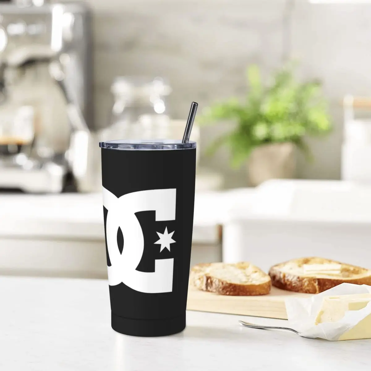 DC Shoe Co Stainless Steel Tumbler Vacuum Insulated Mug Thermal Cold Bottle Straw With Lid 20oz