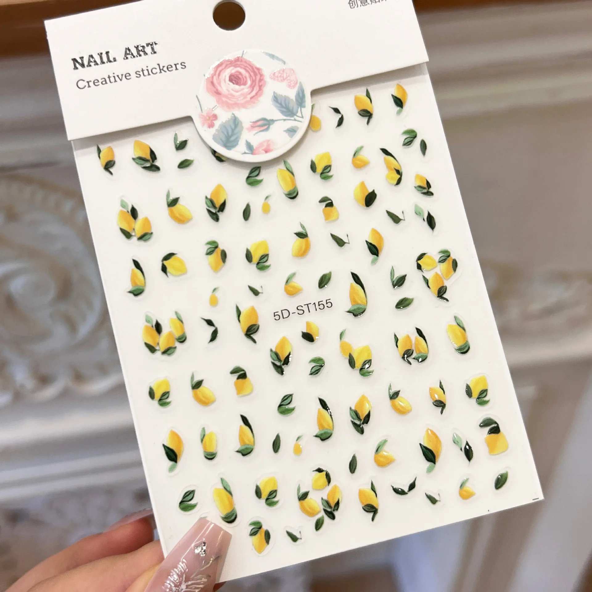 Adesivi 5D al limone con foglie verdi - Decalcomanie in rilievo dallo stile fresco per il diario del trucco della fotocamera delle unghie del telefono
