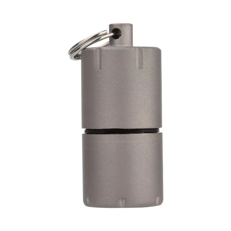 New Creative Metal Mini Keychain Lighter Windproof Gasoline Kerosene Titanium Box Lighter Cigarette Accessories Men\'s Gift