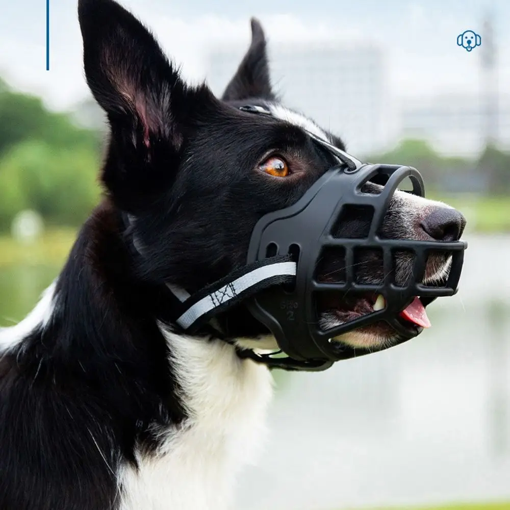 Adjustable Dog Muzzle Anti-Biting Dog Mouth Cover With Reflective Strip Can Drink Water Breathable Plastic