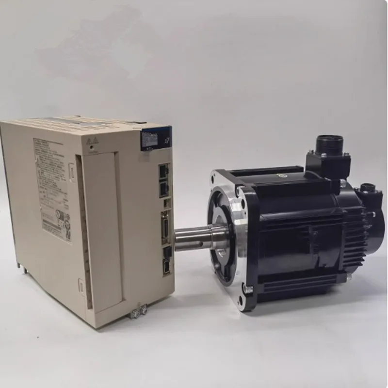 

New Original Servomotor SGM7G-44AFC61 Drive SGD7S-330A00B202 with cable
